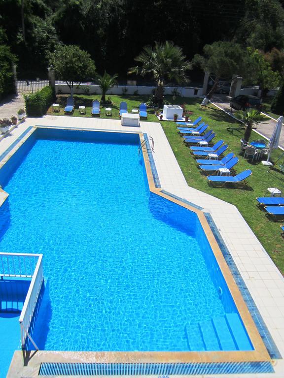 Varvara Studios & Apartments I Peroulades  Rum bild